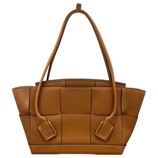 Arco leather tote