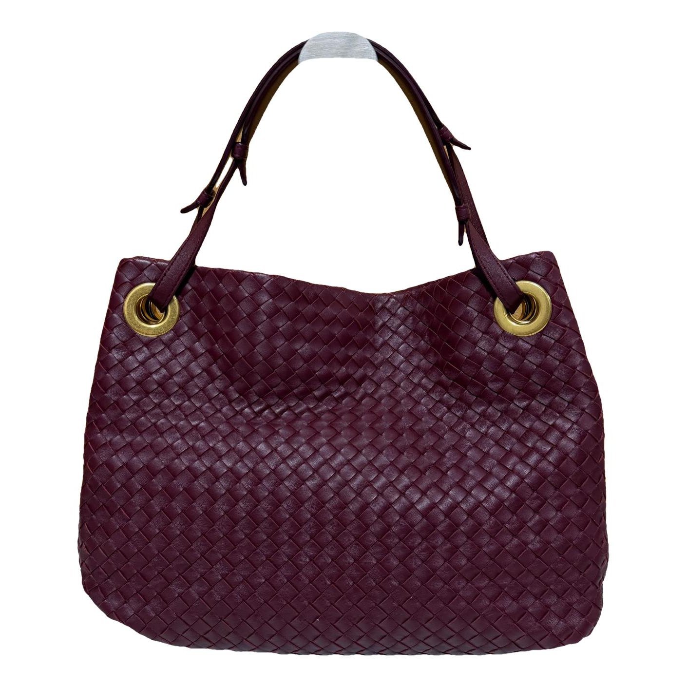 Garda leather handbag