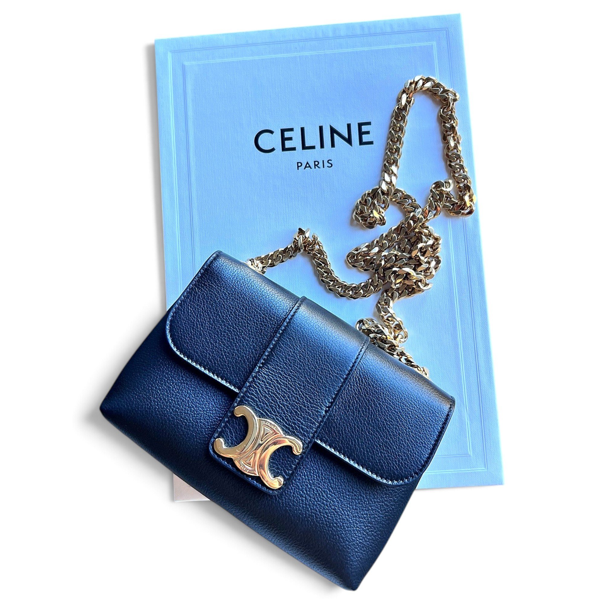 Triomphe chain leather handbag