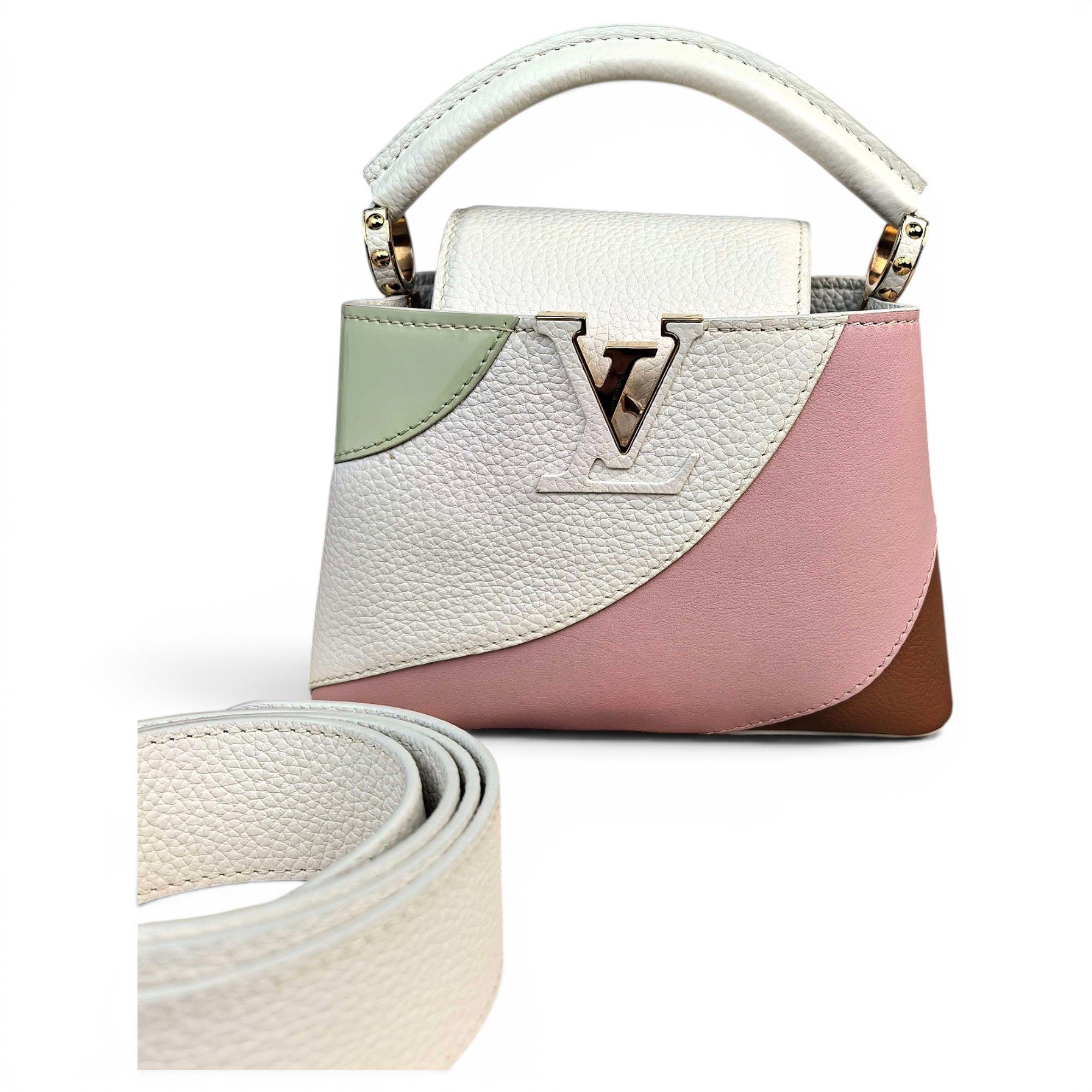Capucines leather handbag