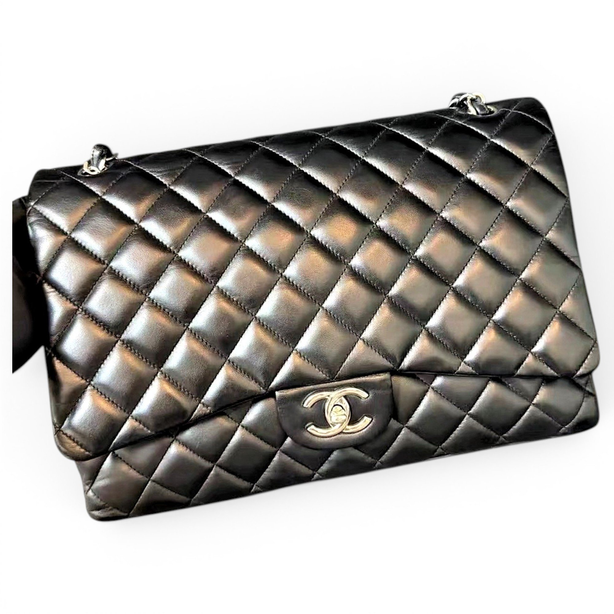 Timeless/Classique leather crossbody bag