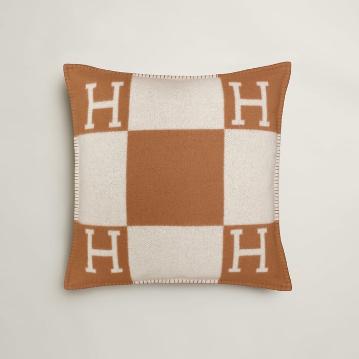 Avalon Pillow, Large Model