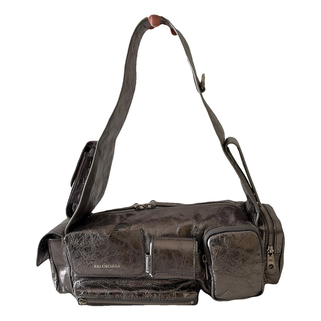 Superbusy leather handbag