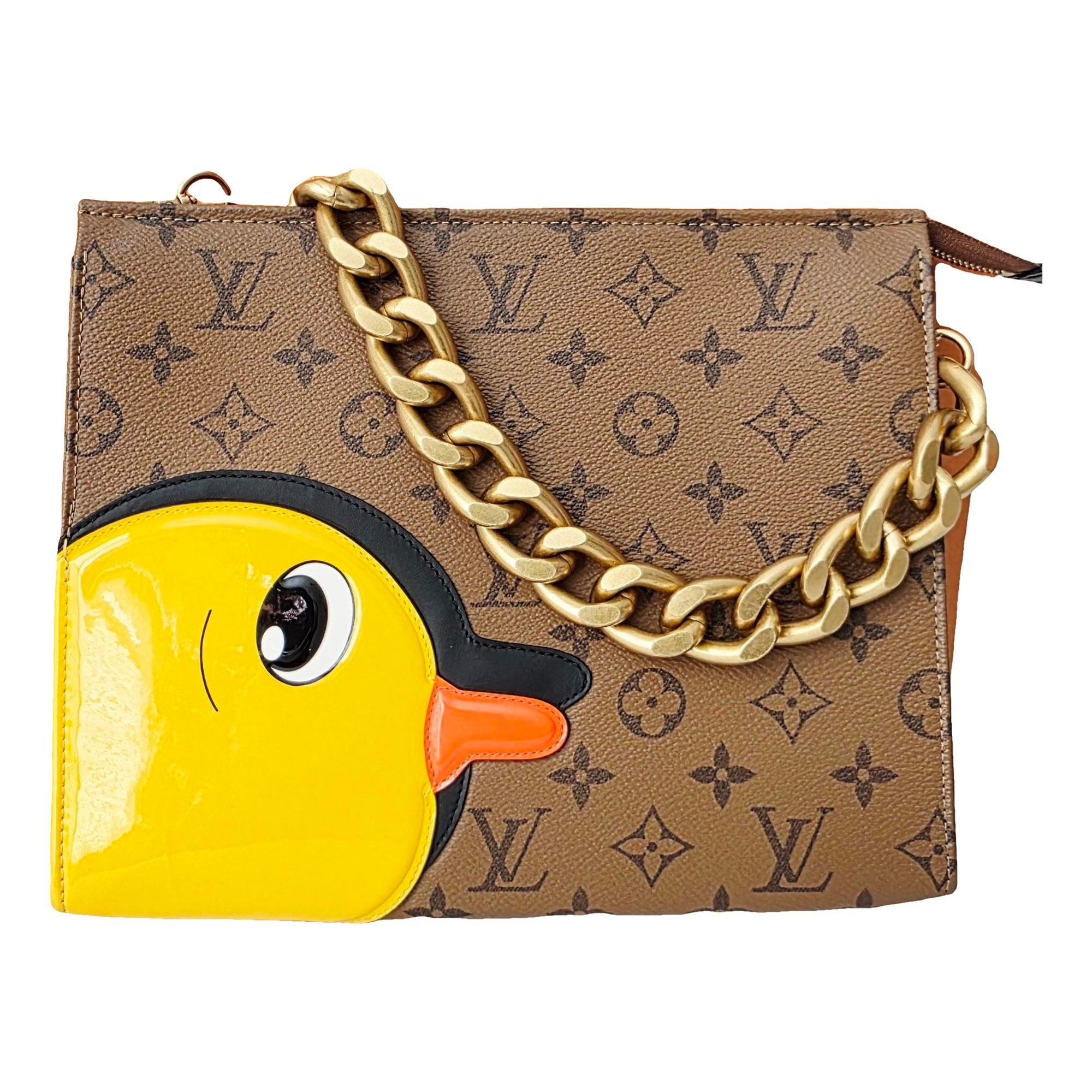 Poche toilette leather vanity case