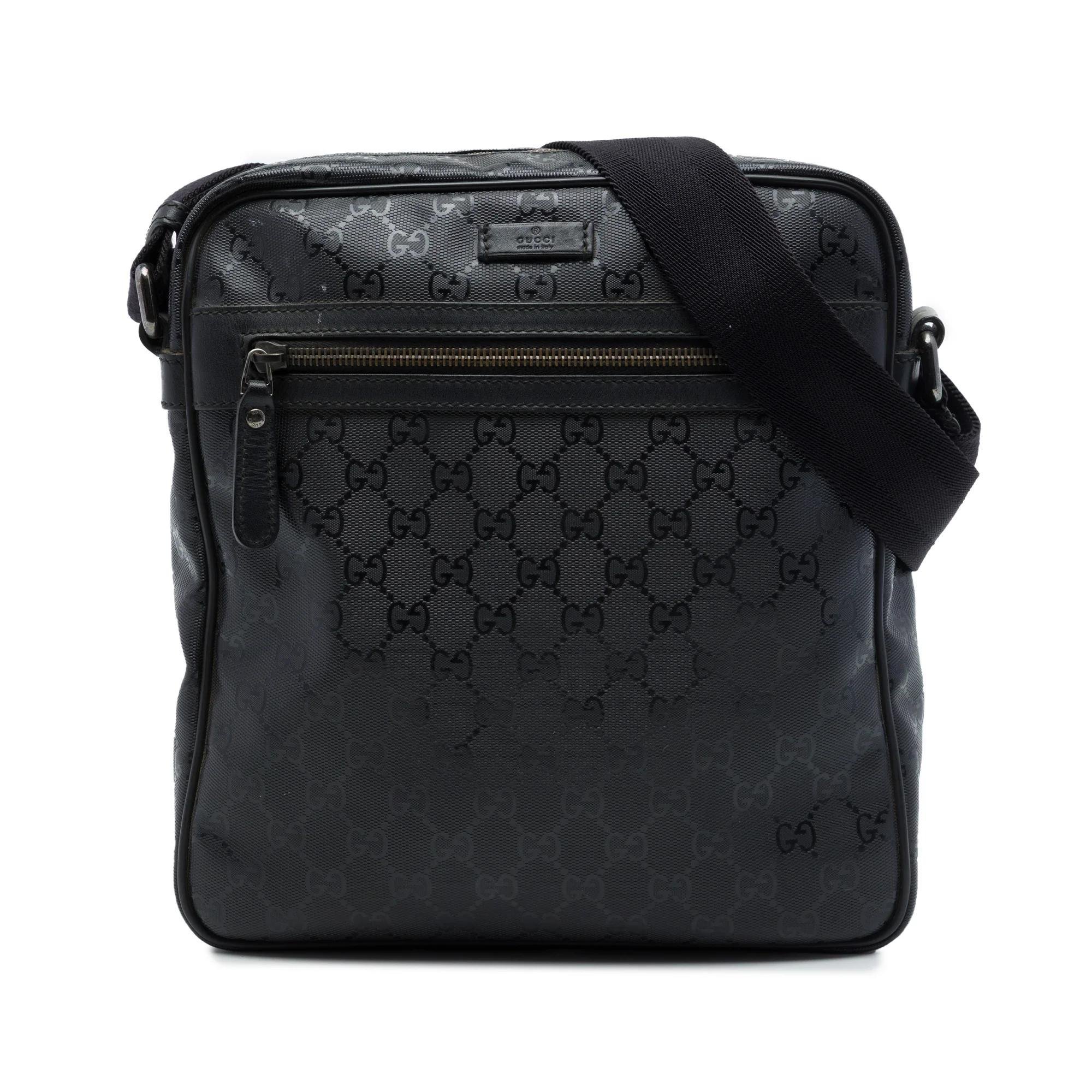 Gucci B leather handbag