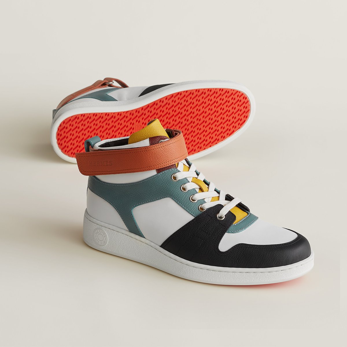 Freestyle sneaker