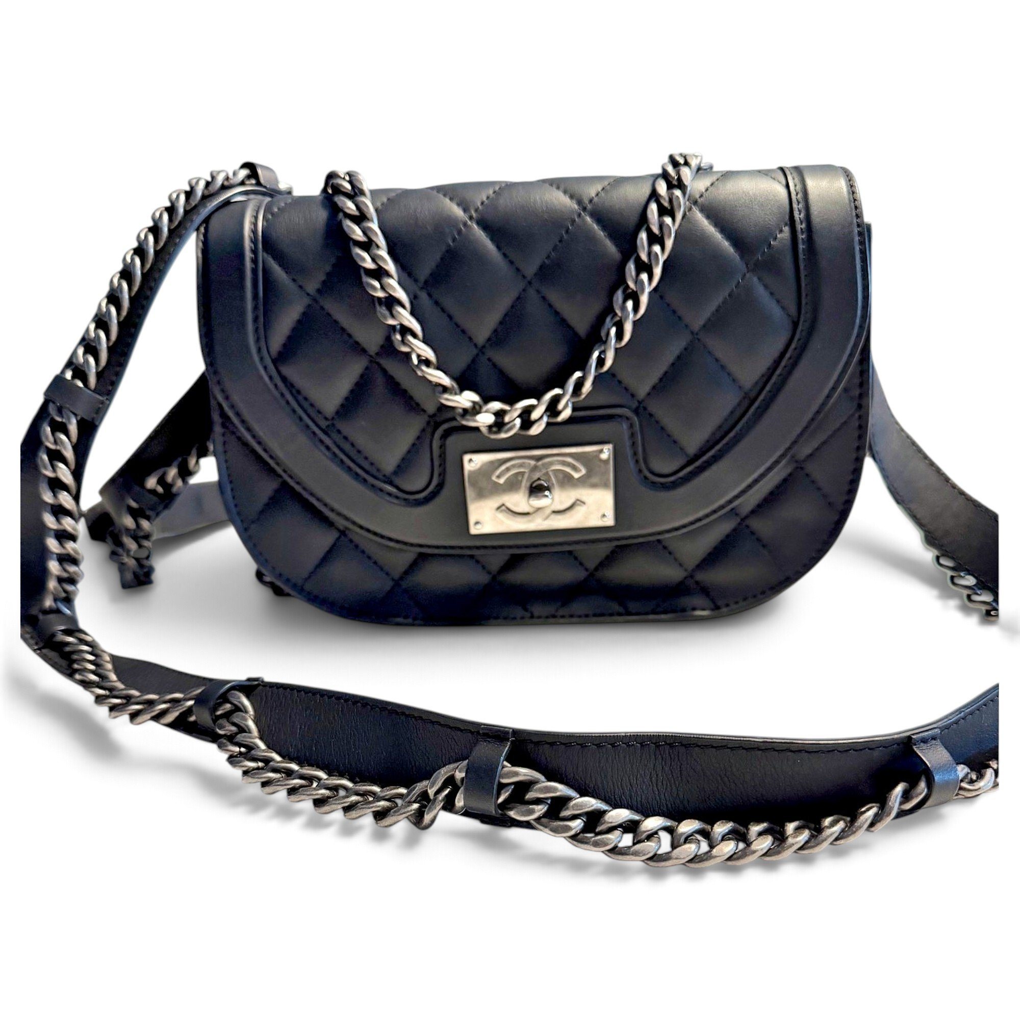 Chain Around leather crossbody bag