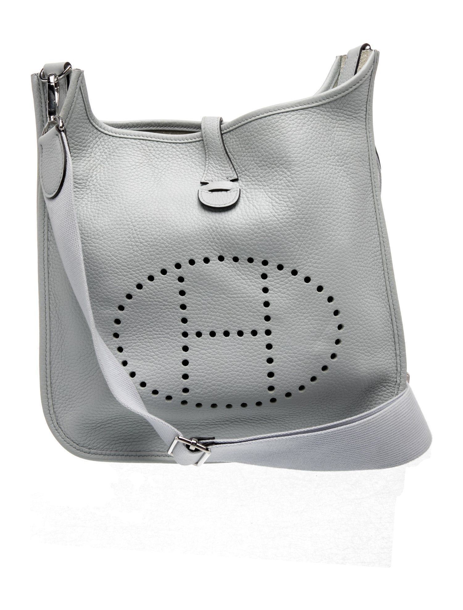 Clemence Evelyne III 29