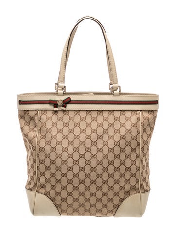 GG Canvas Mayfair