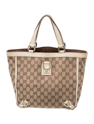 GG Canvas Abbey