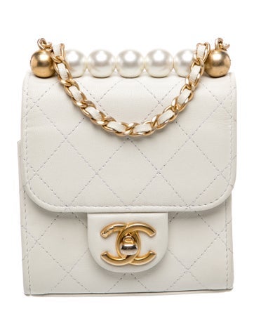 Mini Chic Pearls Flap Bag