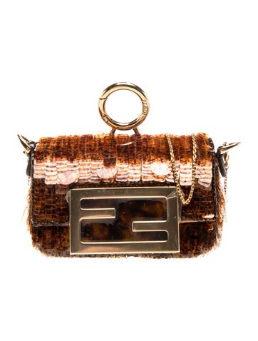 Sequins Baguette Nano 2024