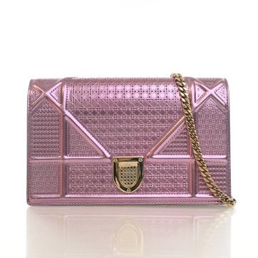 Calfskin Diorama Wallet On Chain