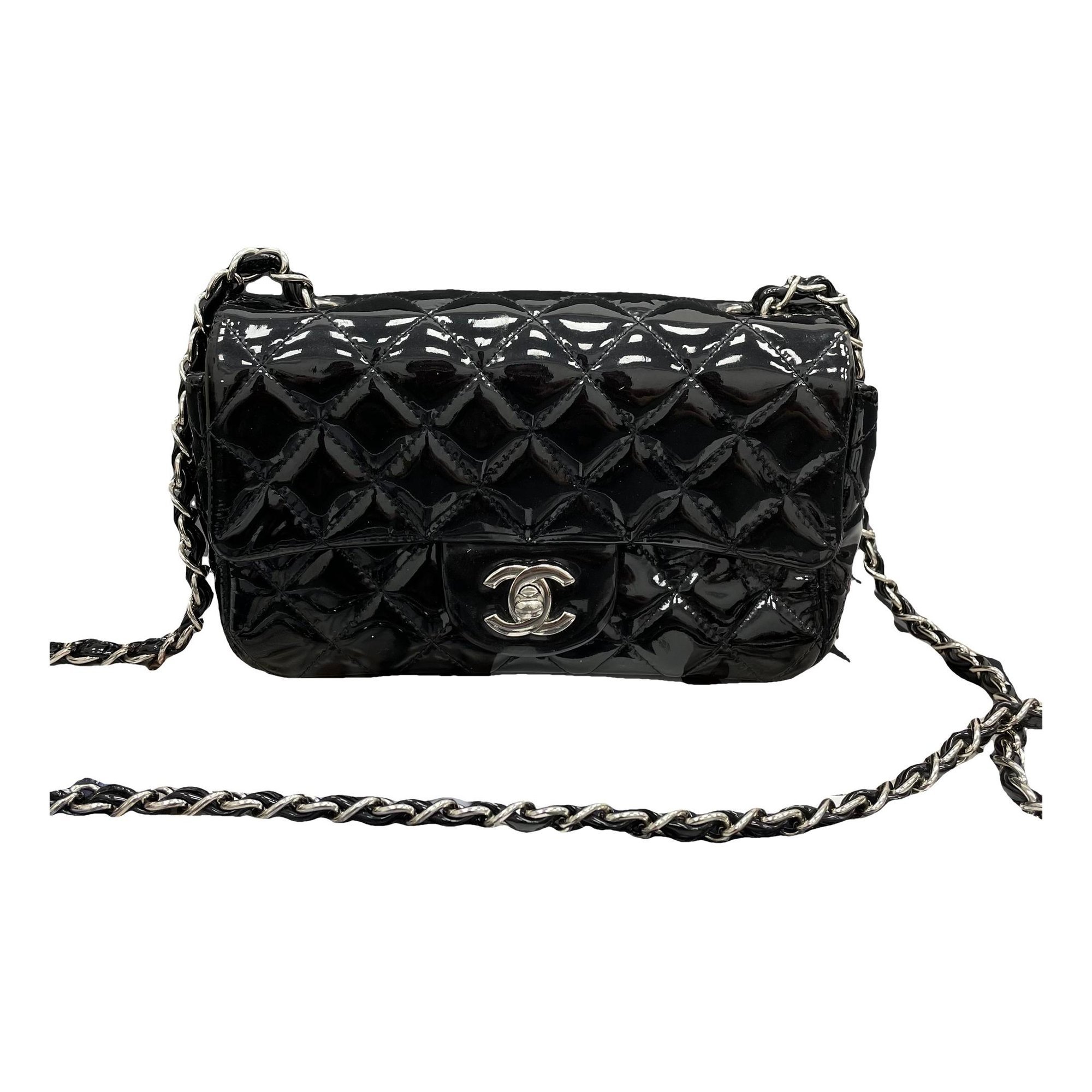 Timeless/Classique patent leather handbag