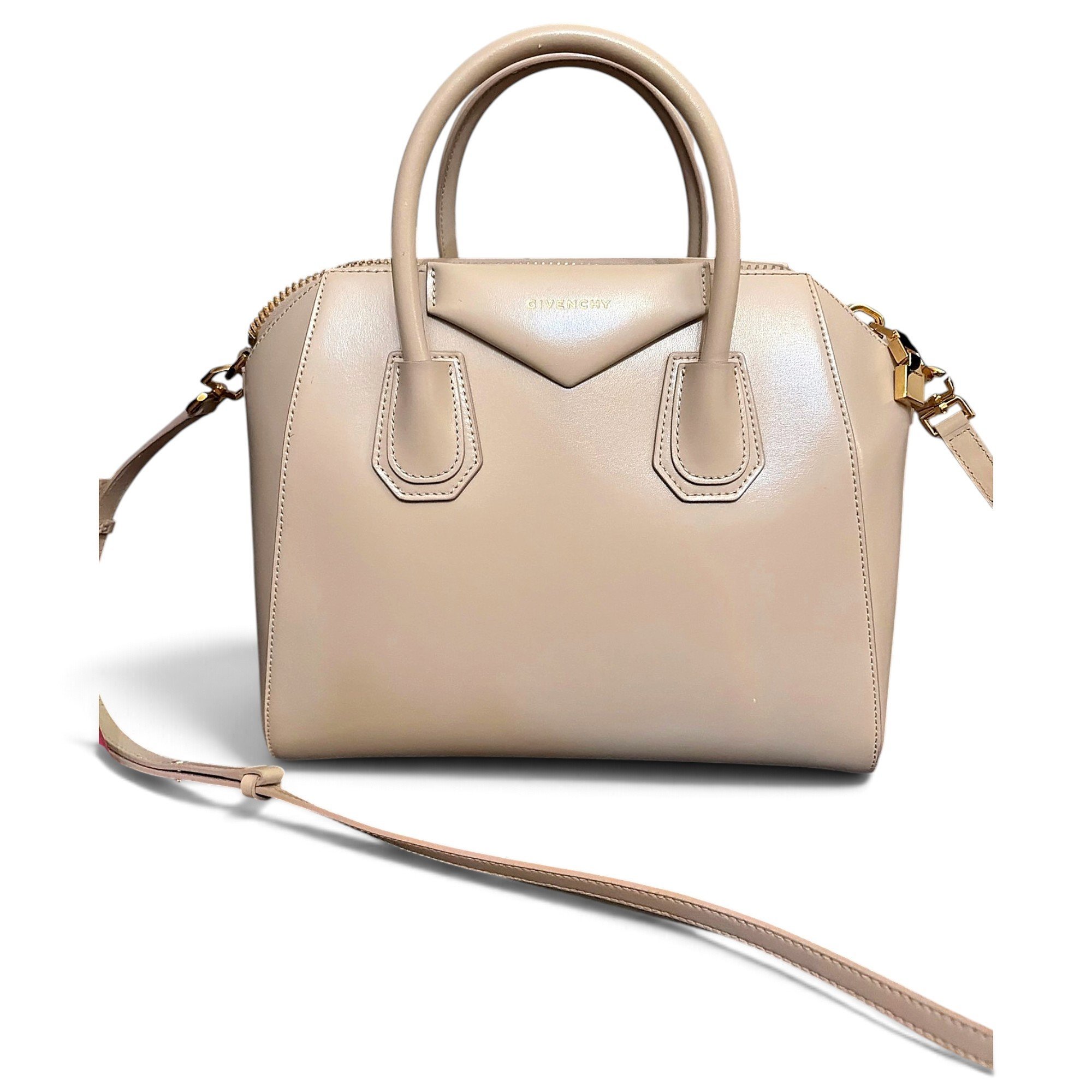 Antigona leather handbag