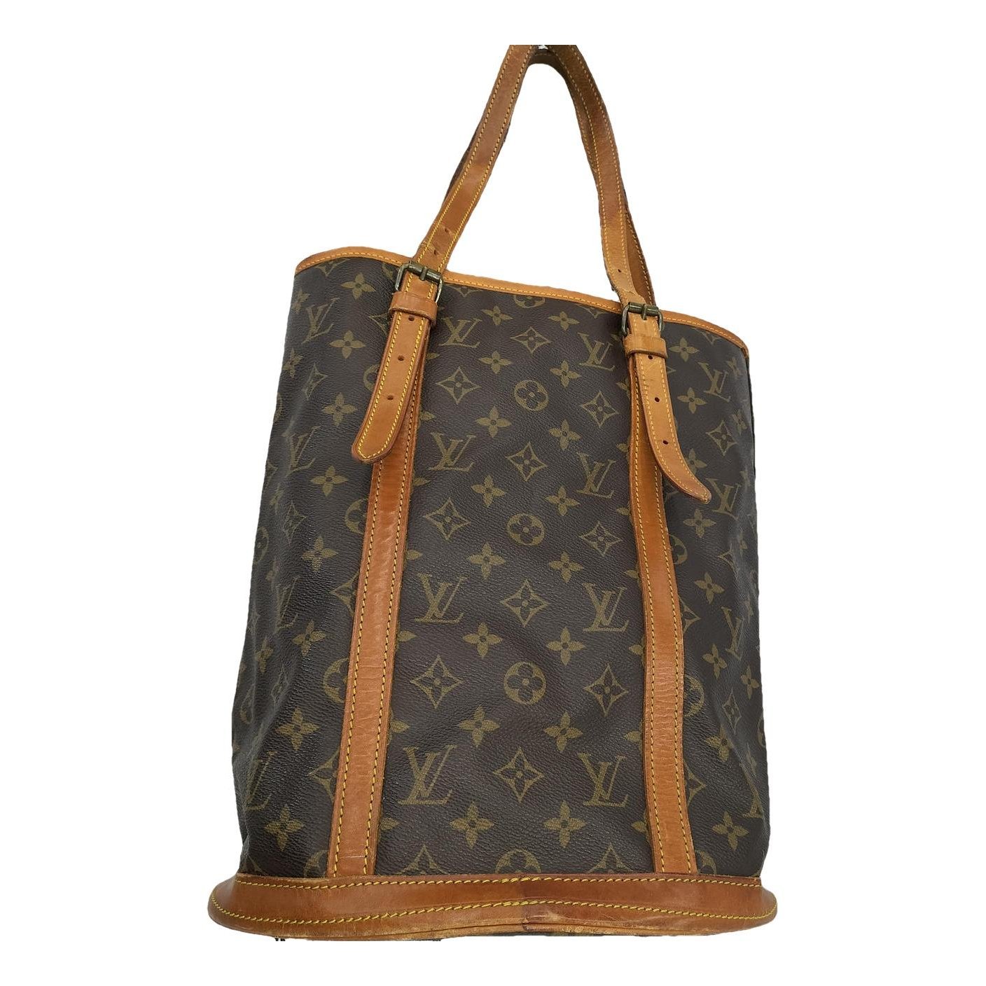 Bucket leather handbag