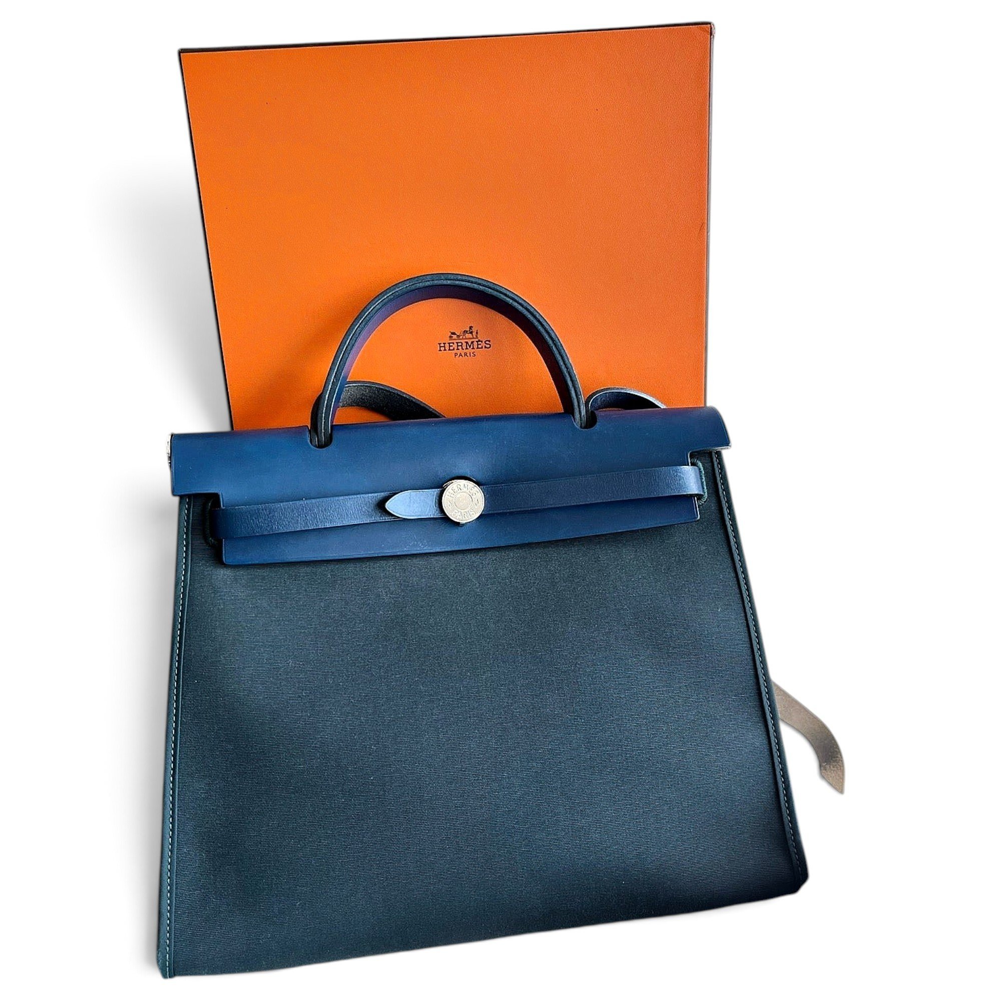 Cloth handbag