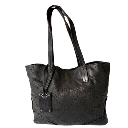 Leather tote