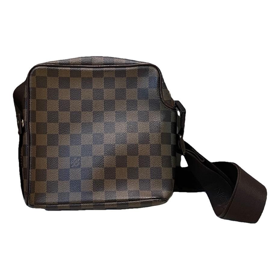 Patent leather crossbody bag