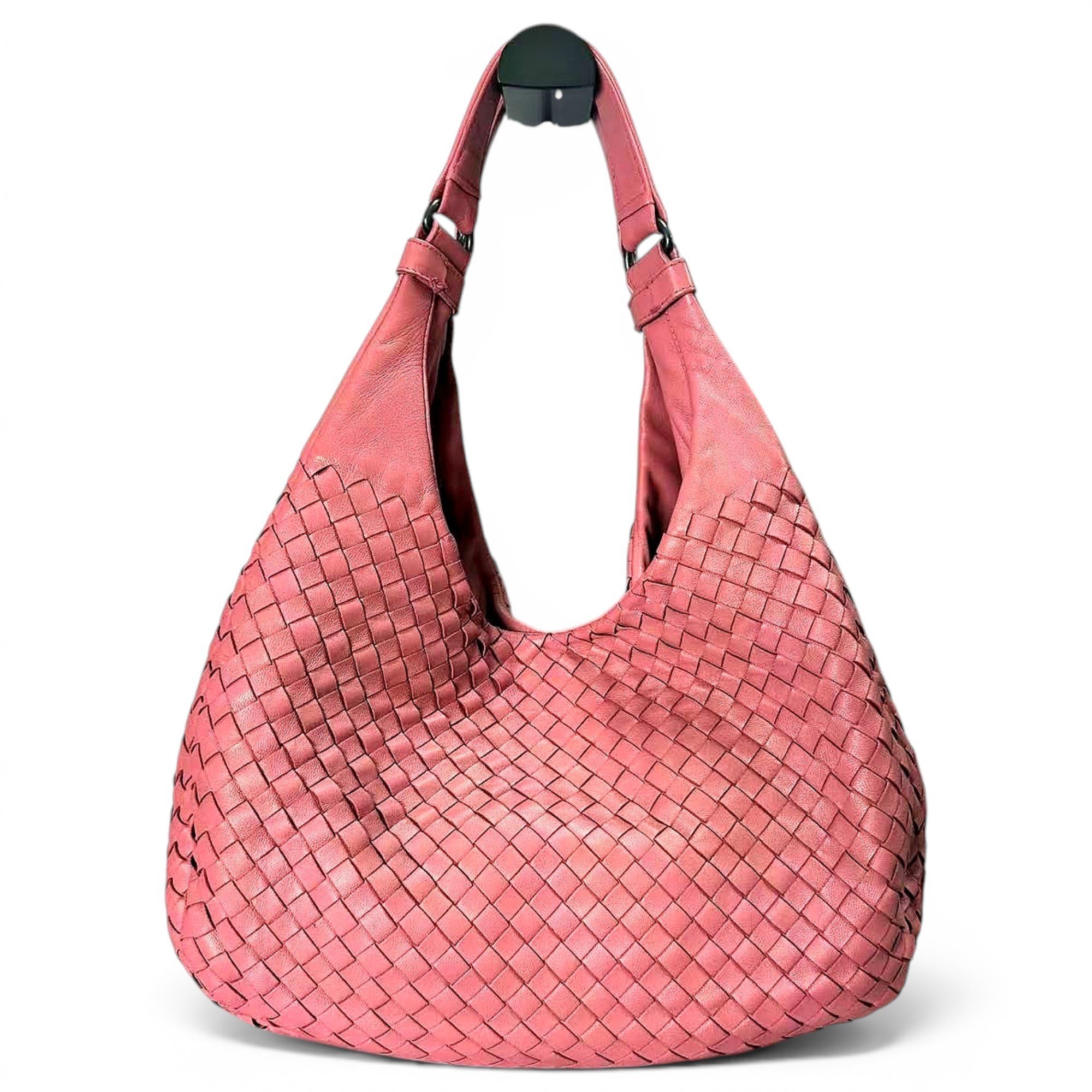 Veneta leather handbag