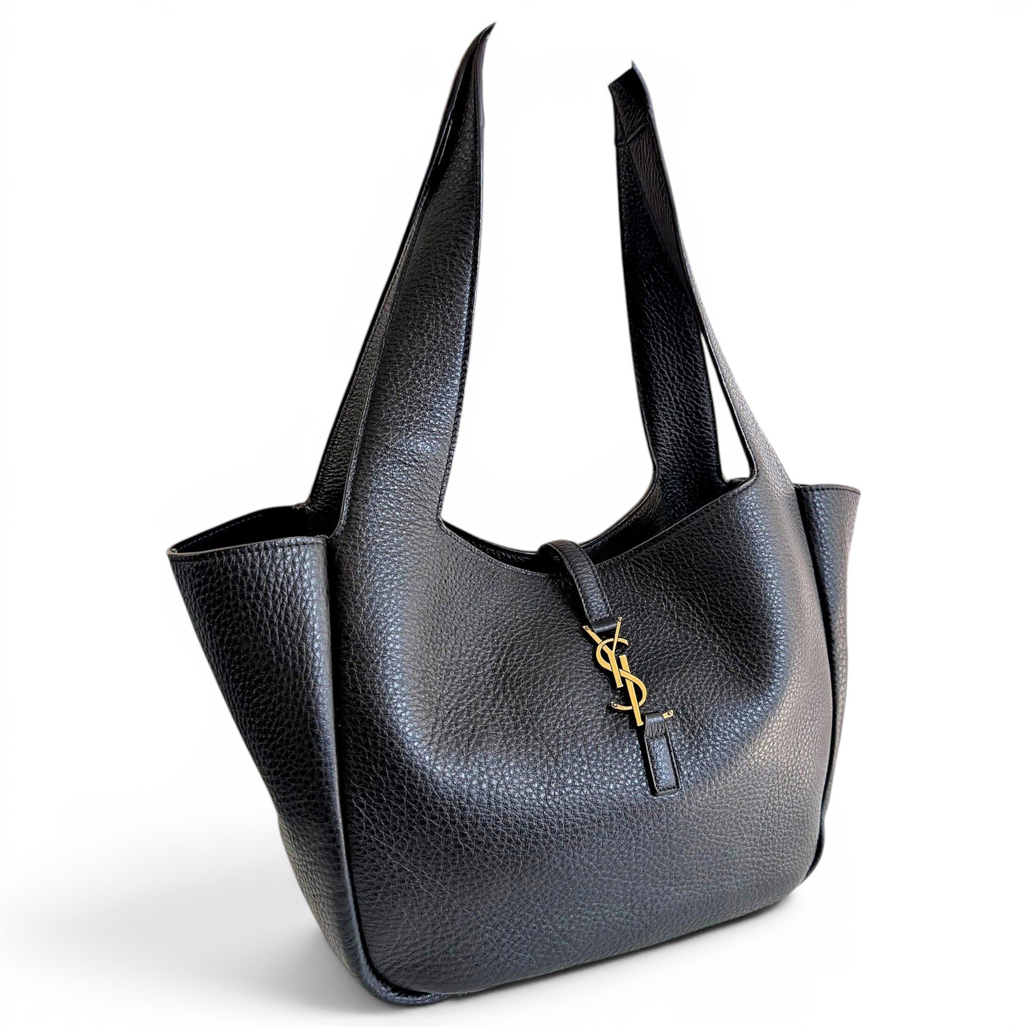 Leather tote