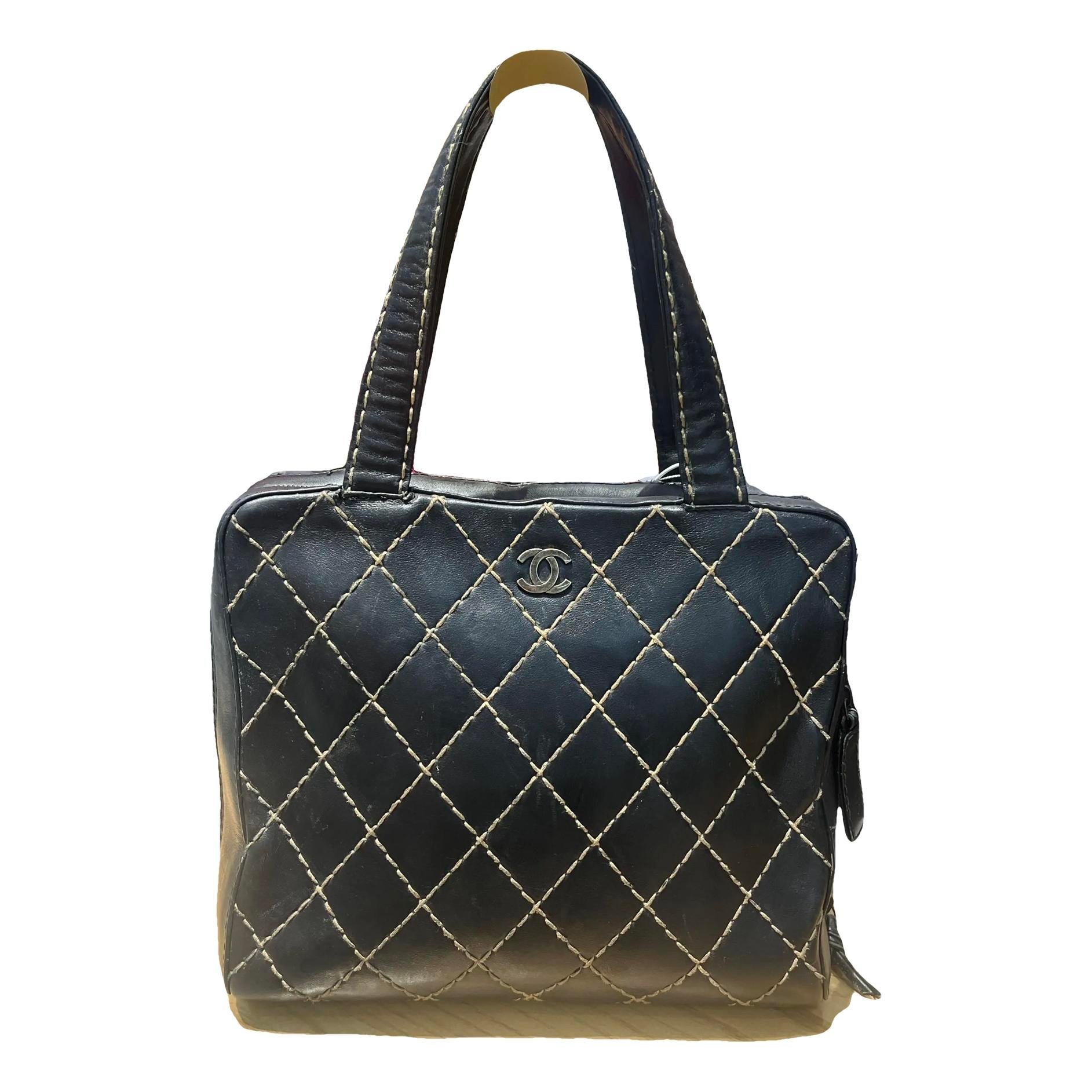 Leather handbag