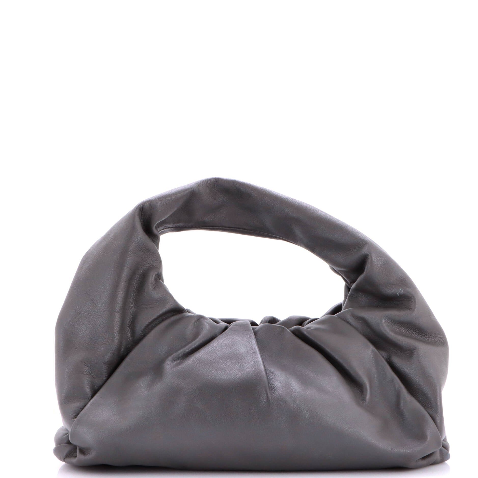 The Shoulder Pouch Leather Medium