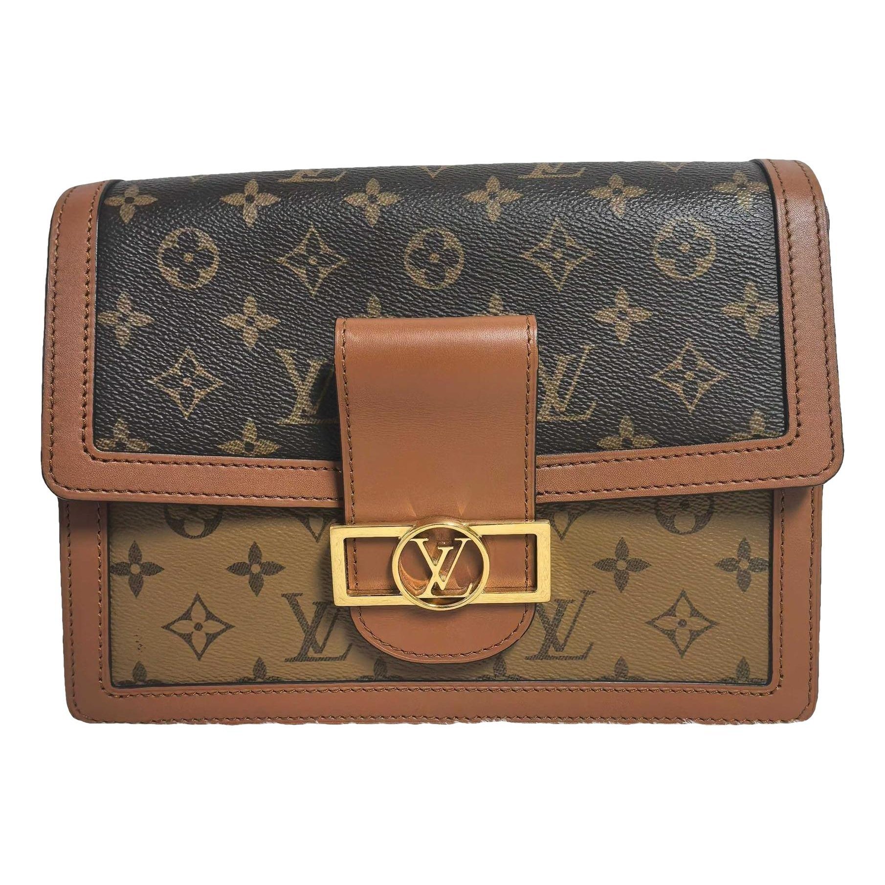 Dauphine leather handbag