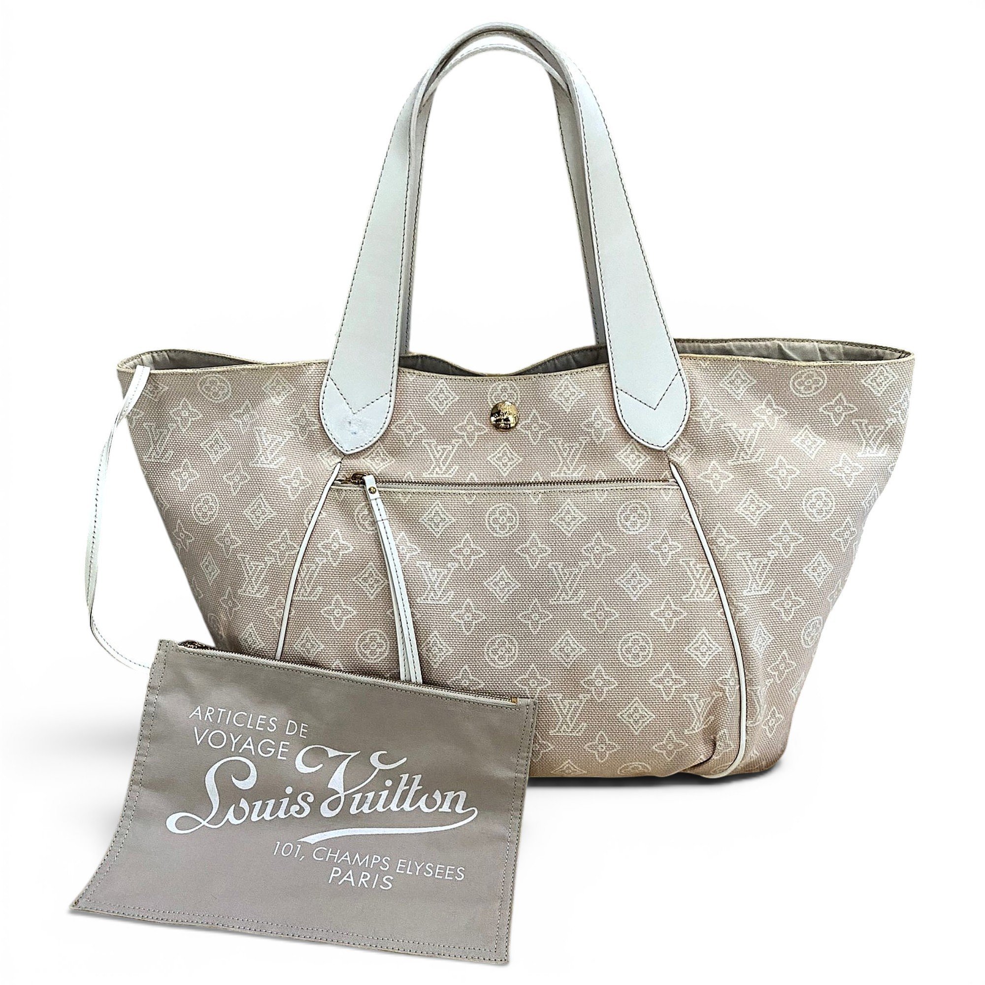 Leather tote