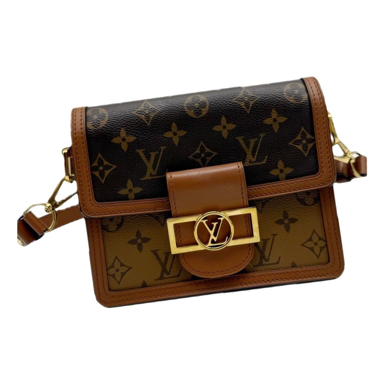 Dauphine leather handbag