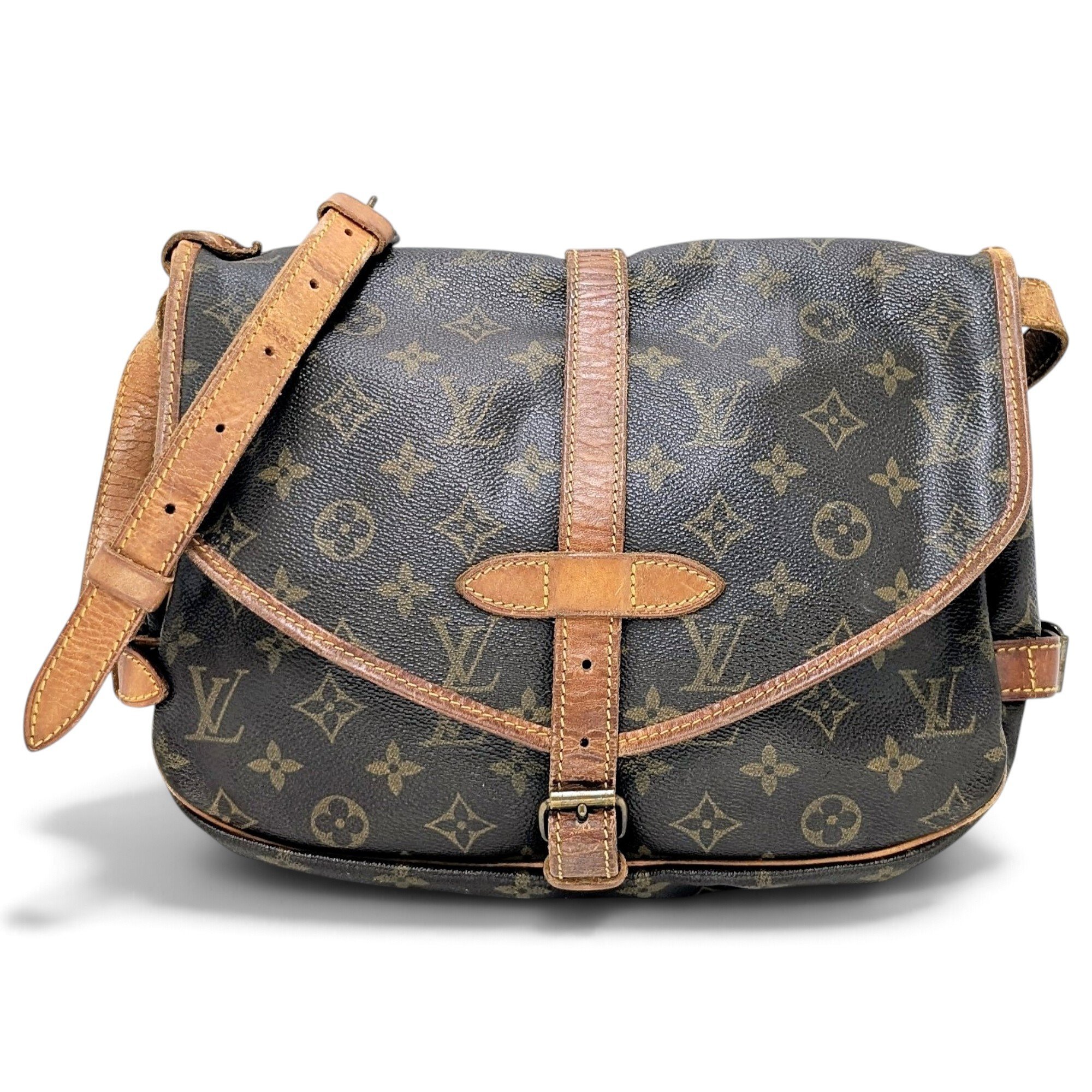 Louis Vuitton Saumur leather crossbody bag