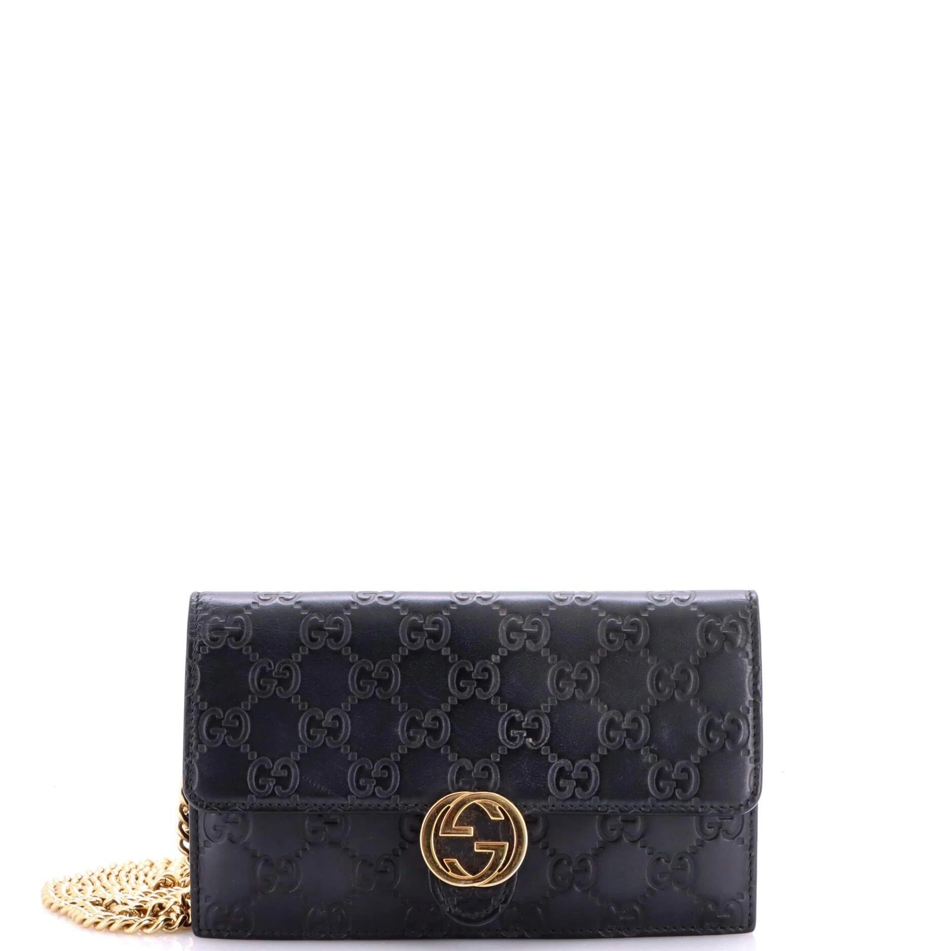 Leather crossbody bag
