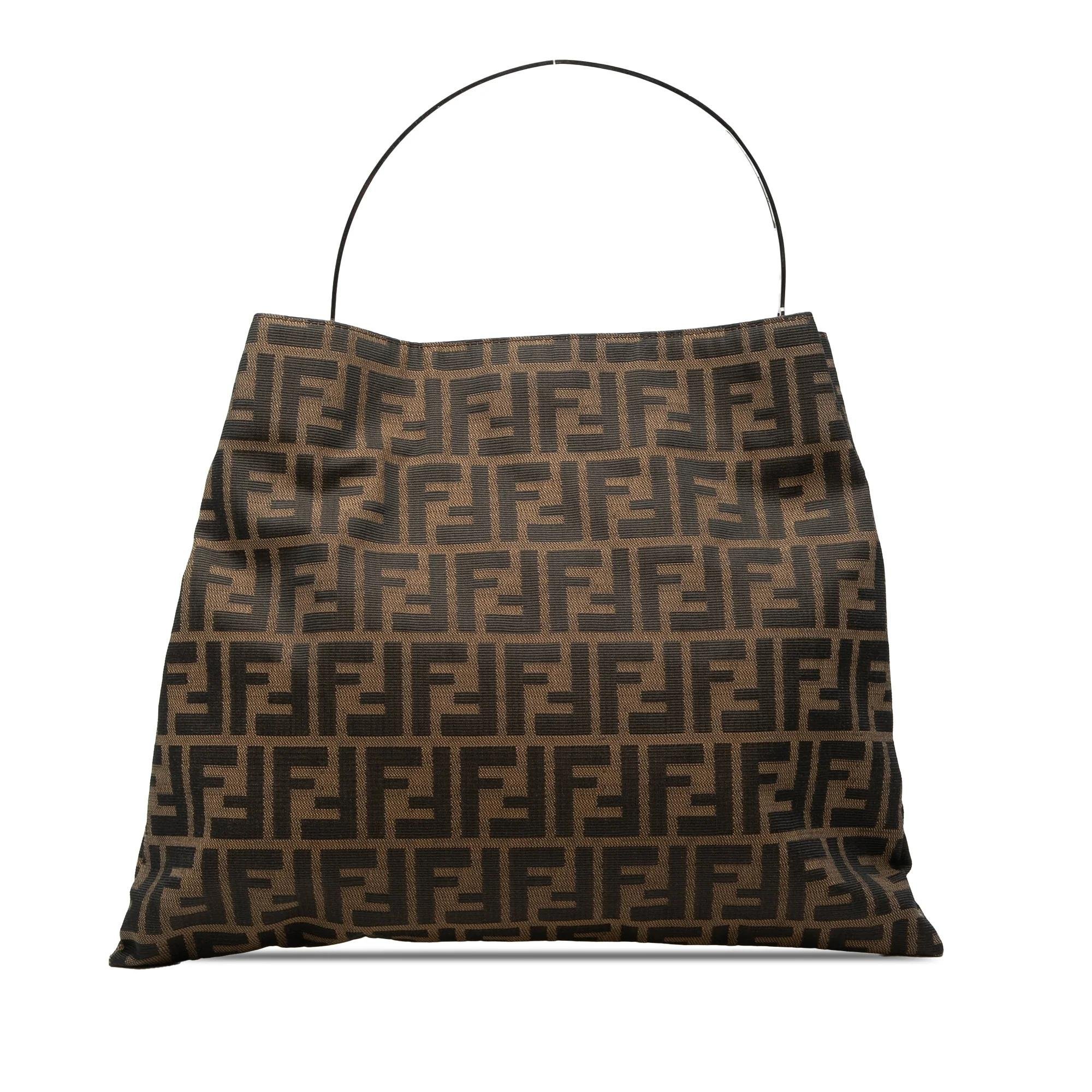 Pocket tote