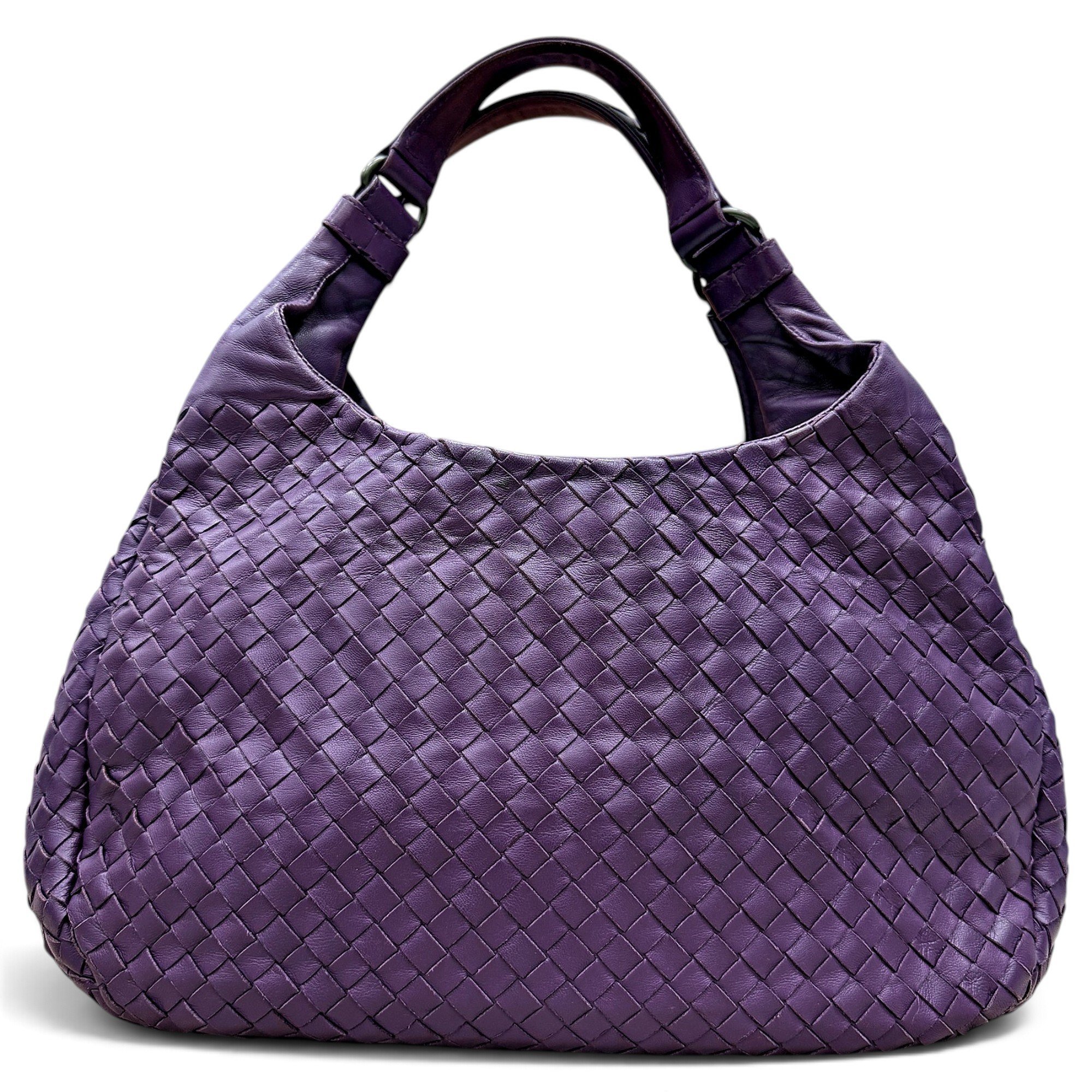 Veneta leather handbag