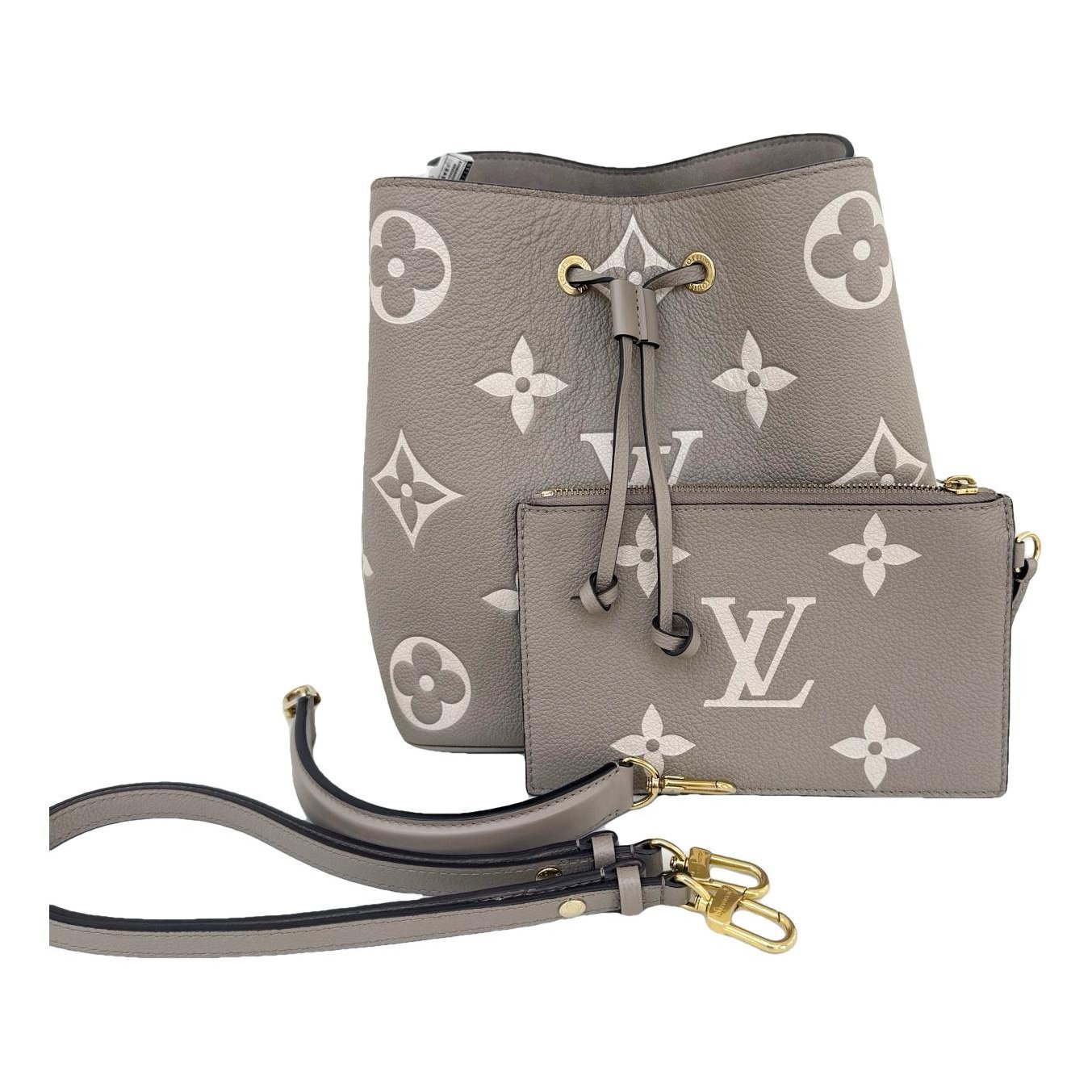 NéoNoé leather handbag