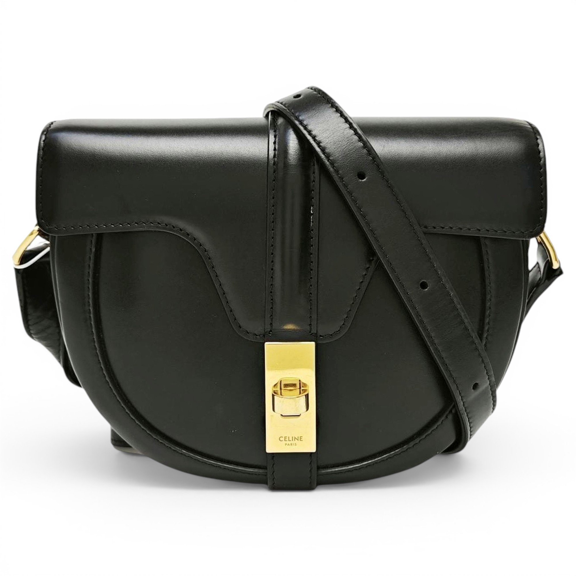 Sac 16 leather handbag