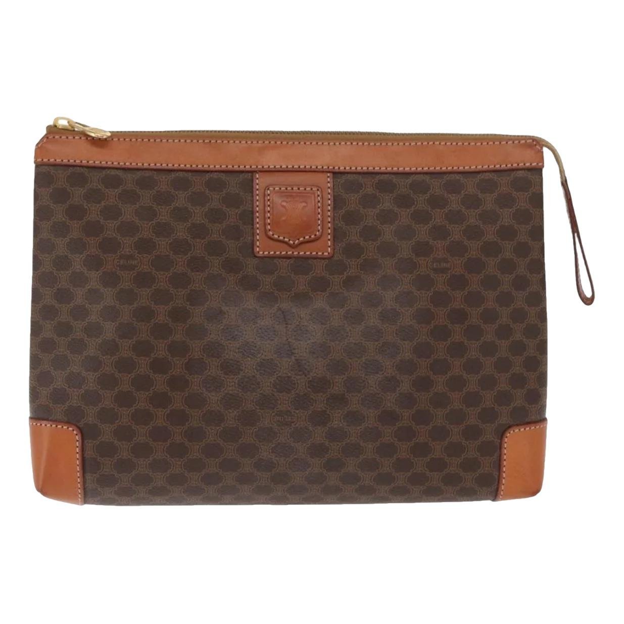 Cloth vanity case
