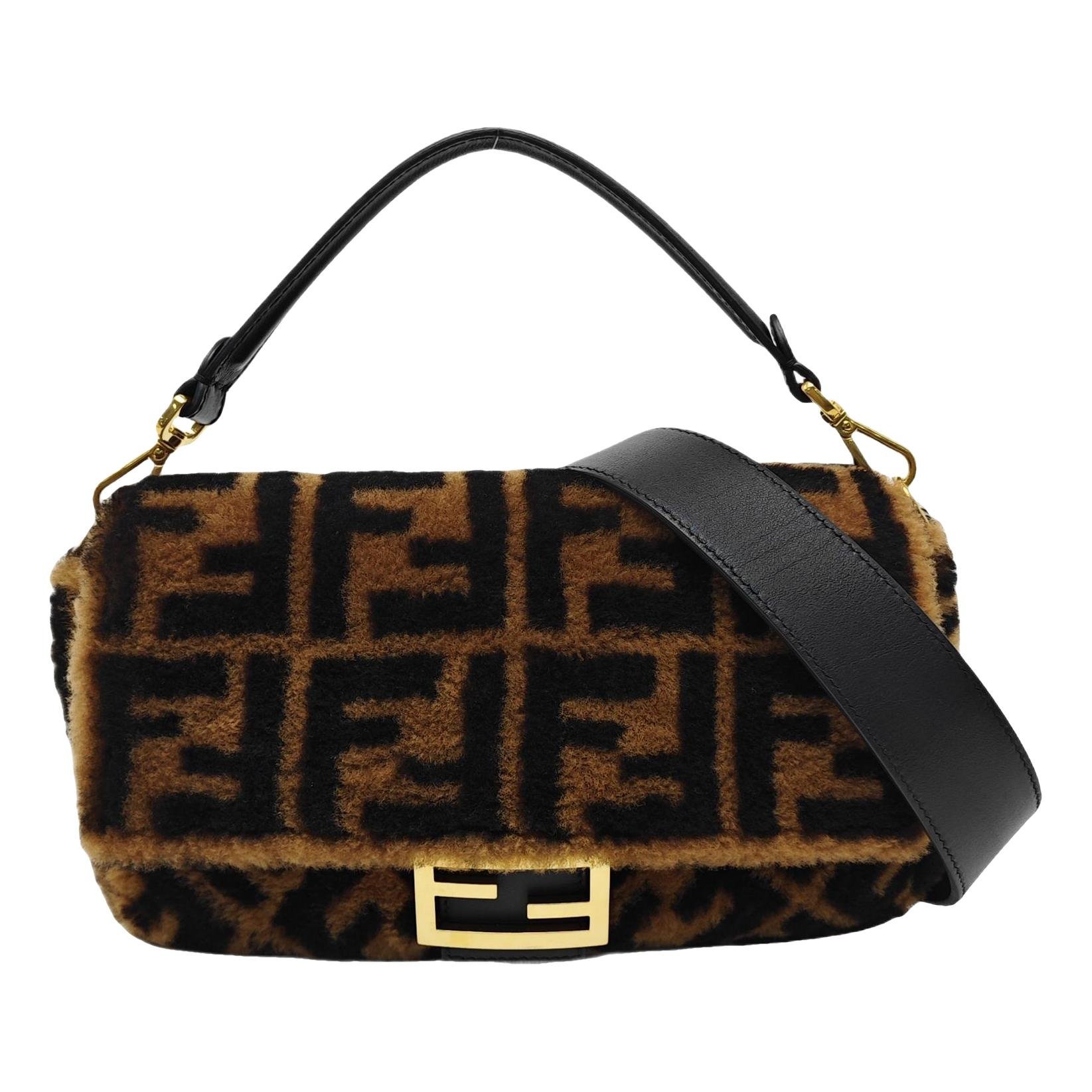 Baguette leather handbag