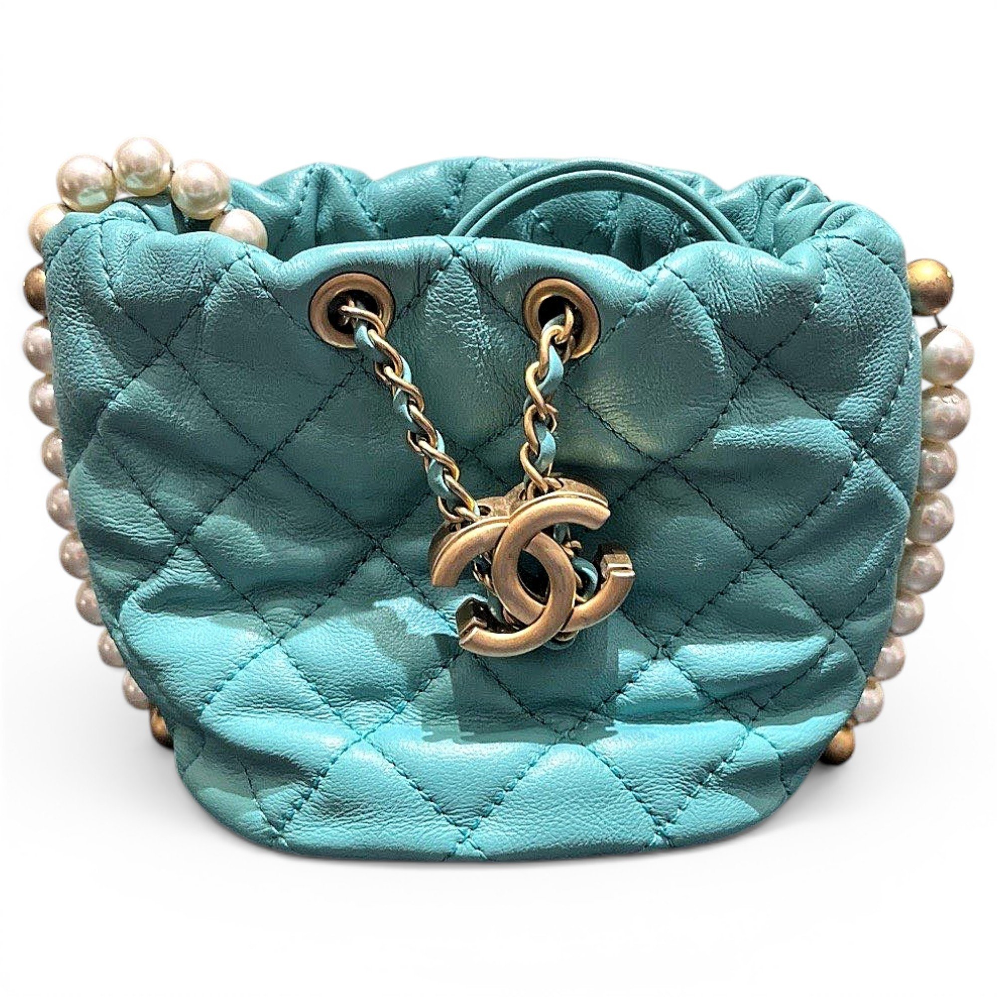 Gabrielle Bucket leather crossbody bag