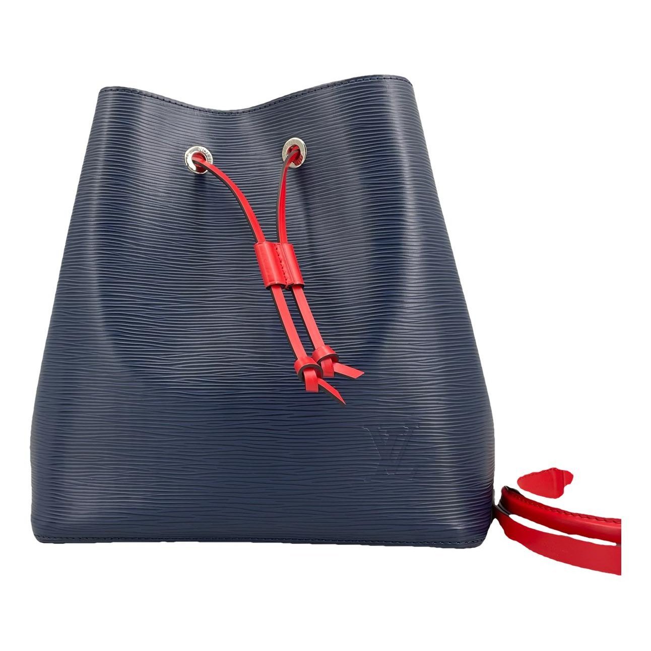 Louis Vuitton NéoNoé leather handbag