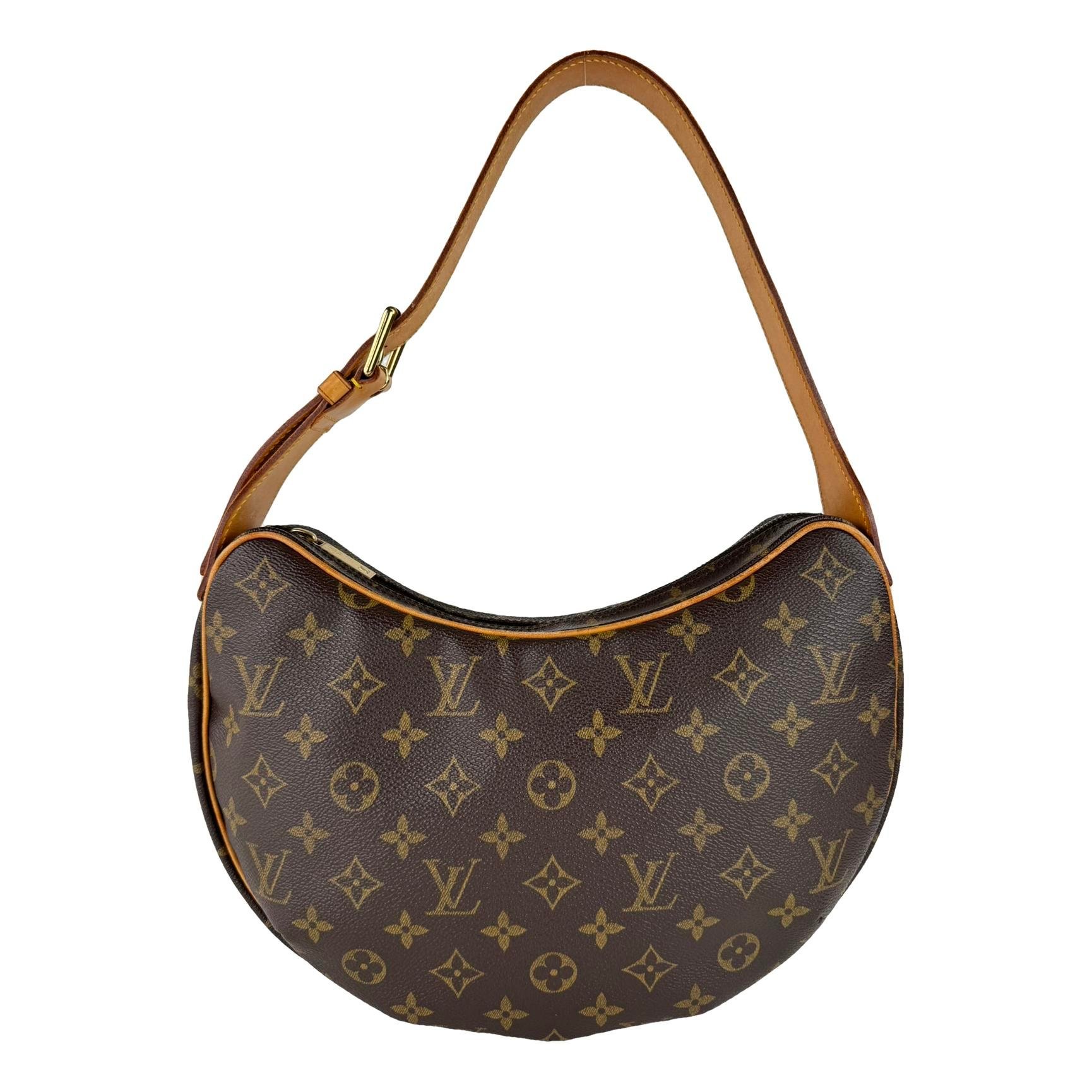 Croissant leather handbag
