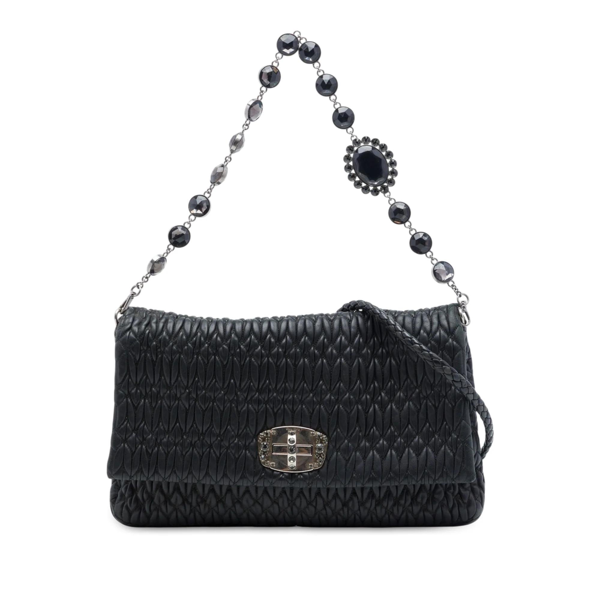 Matelassé leather handbag