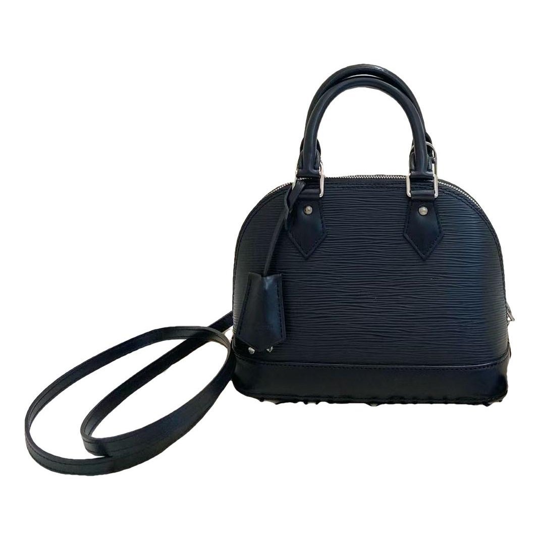 Alma BB leather handbag