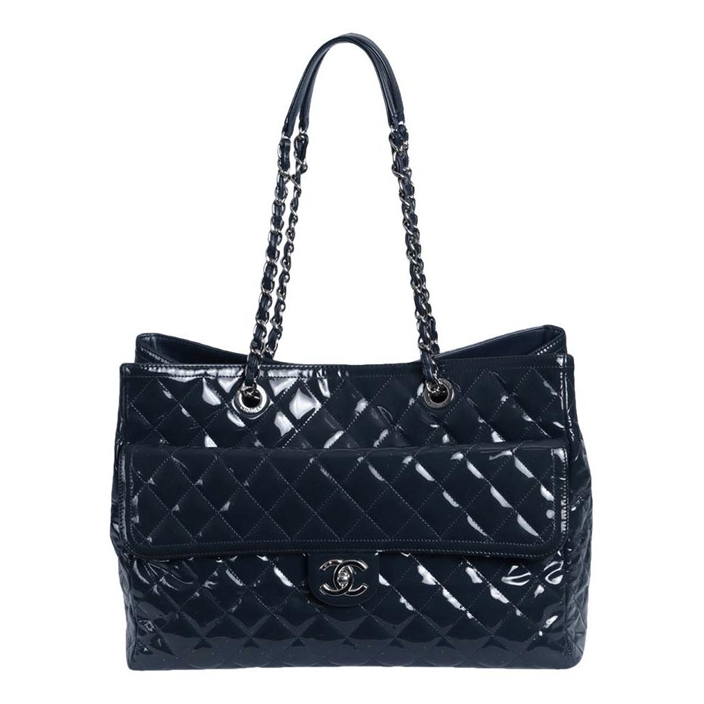 Patent leather handbag