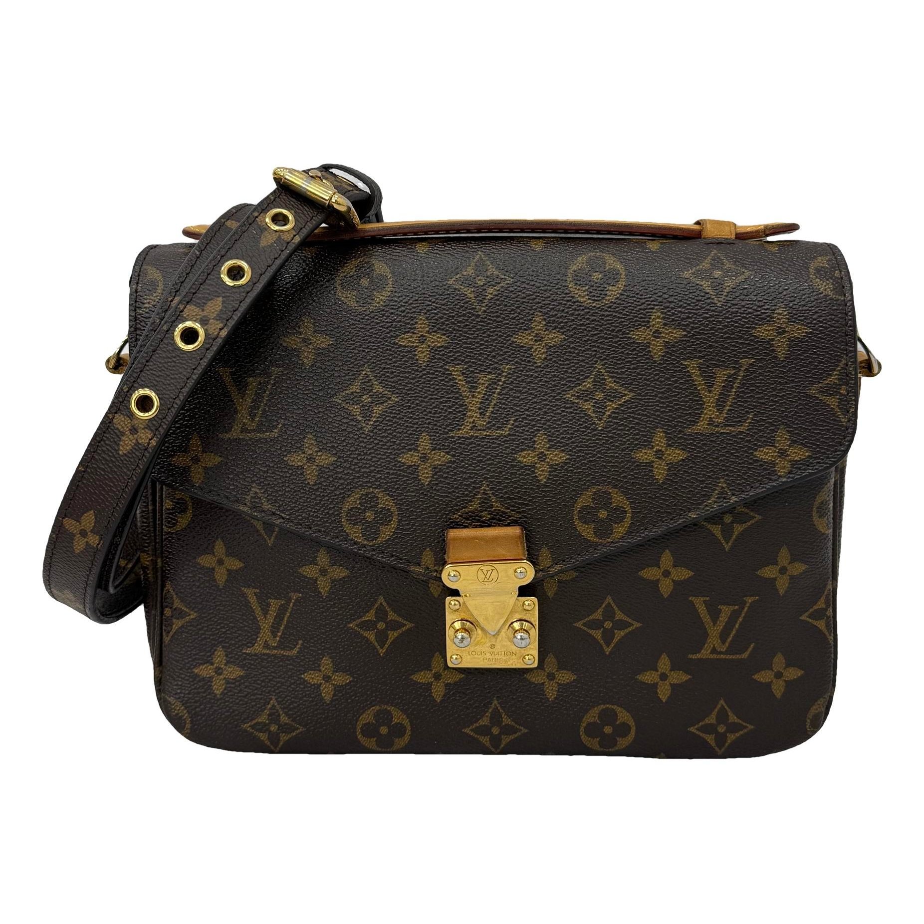 Metis leather handbag