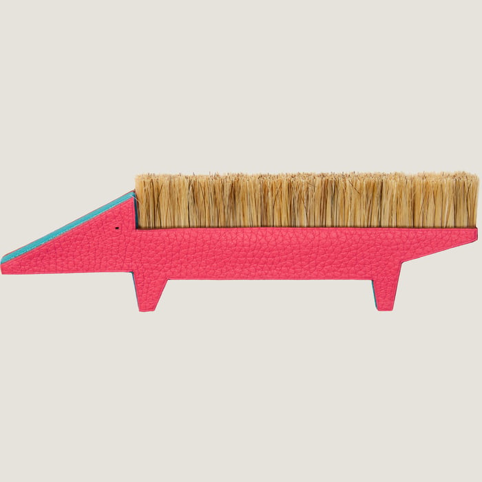 Random Dachshund Pocket Brush