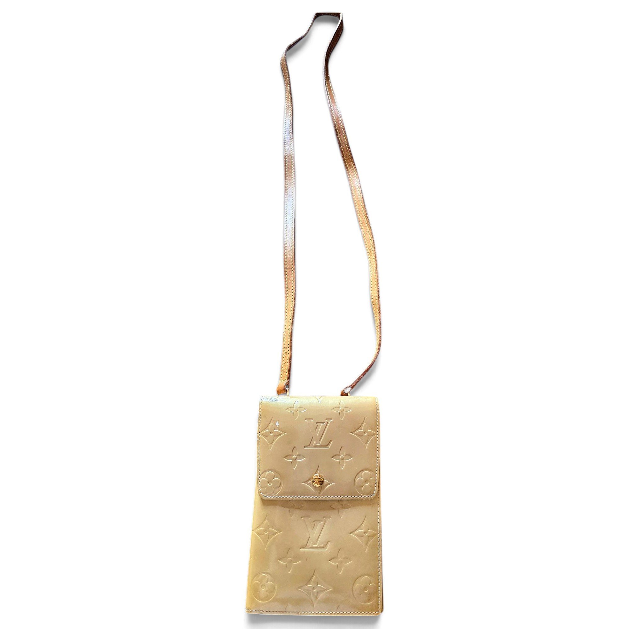 Patent leather crossbody bag