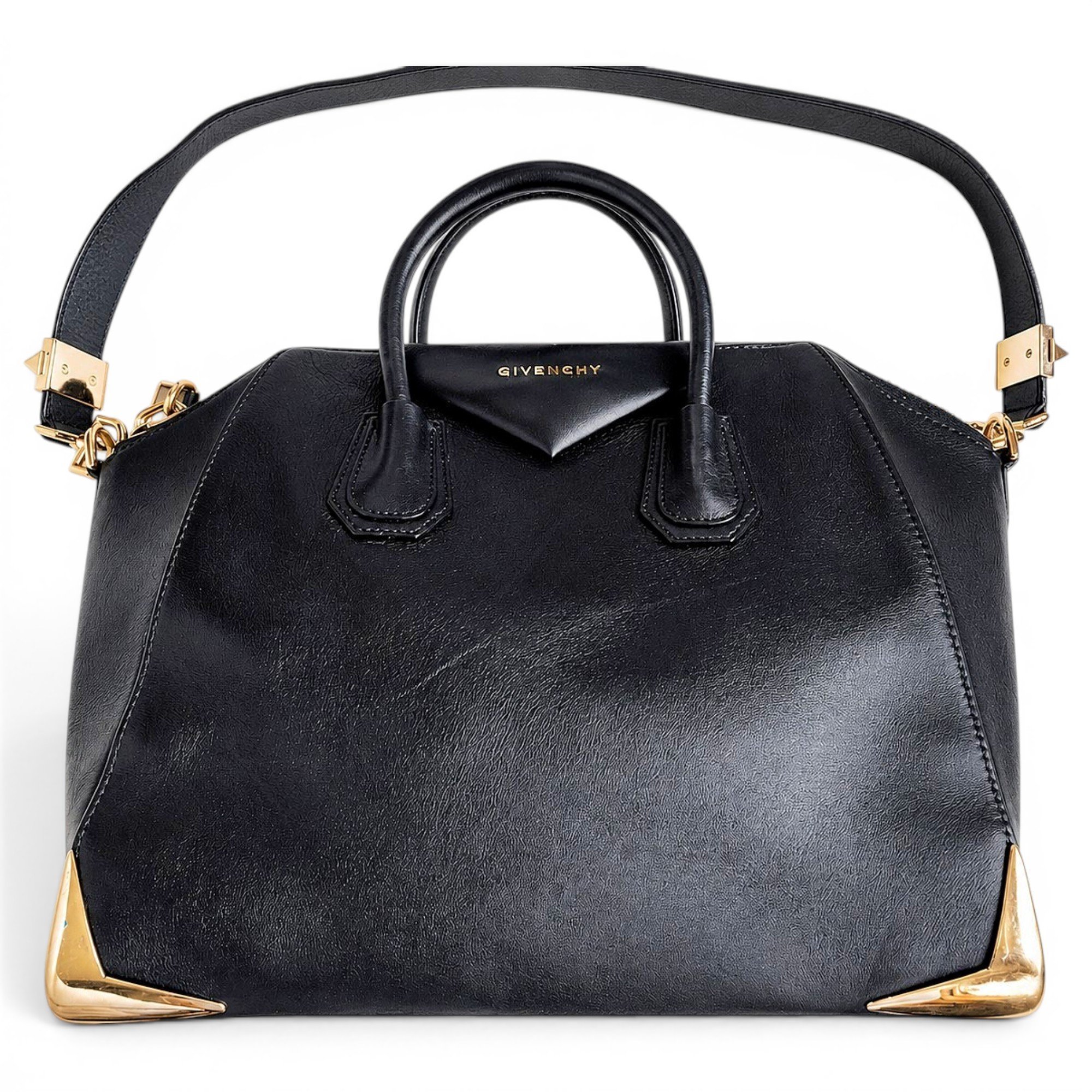 Antigona leather handbag