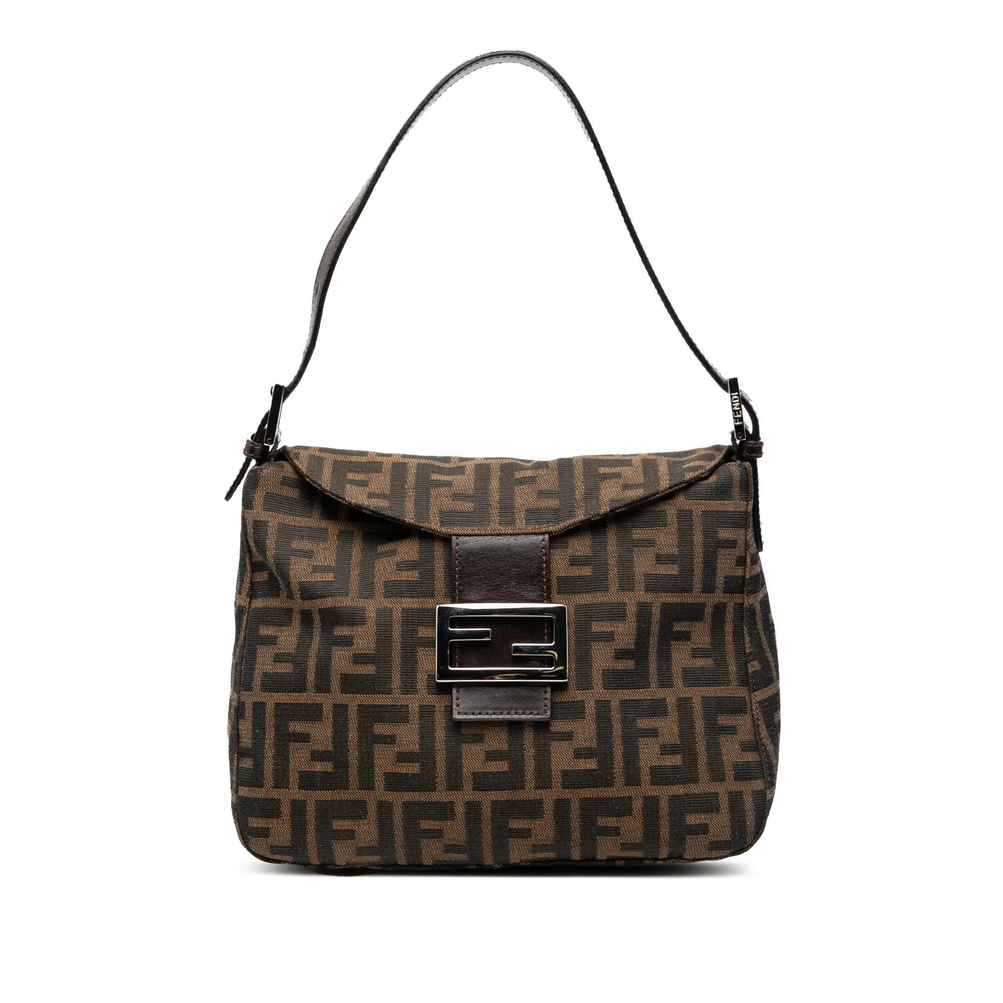 Pocket leather handbag