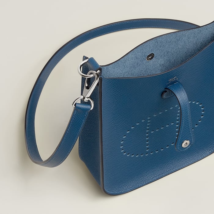 Bleu Tie Evelyne 16 Sellier Bag